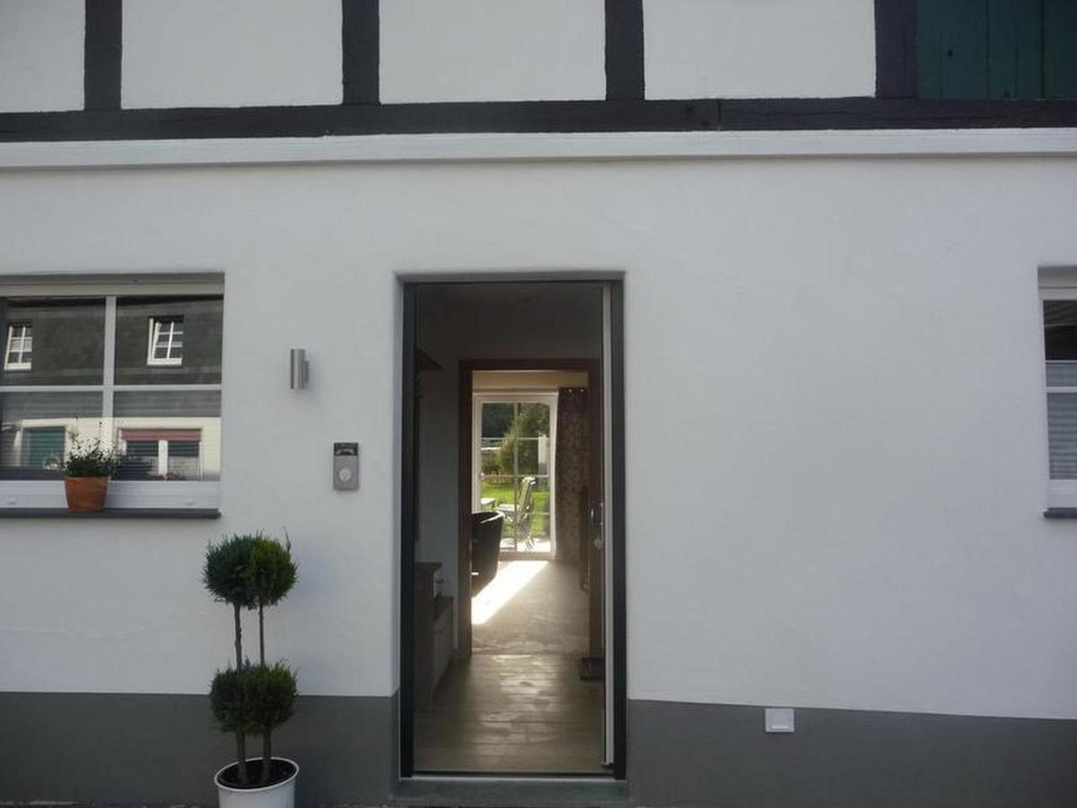 Ferienwohnungen Baust Im Muehlental Eslohe Esterno foto